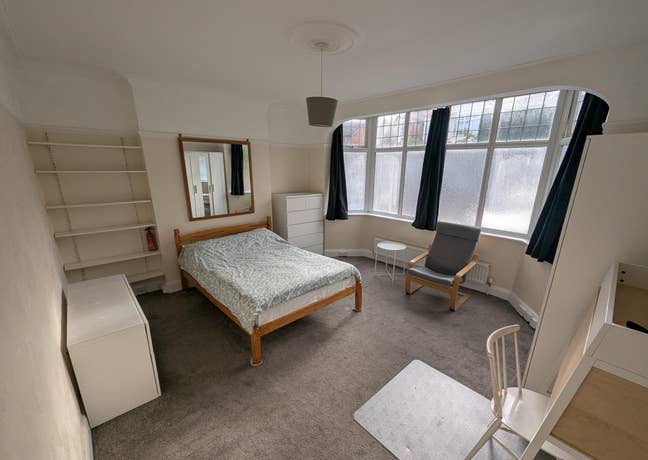Luxury Double Room Kew Gardens 5th Oct Main Photo