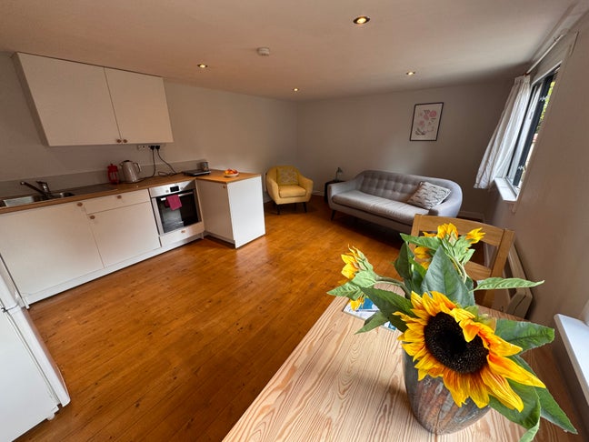 1 bed annexe available in Long Crendon Main Photo