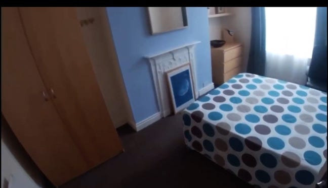 It's a big room , well furnished  Main Photo