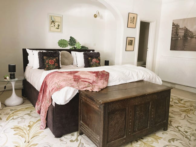 Beautiful spacious en-suite near the sea Main Photo