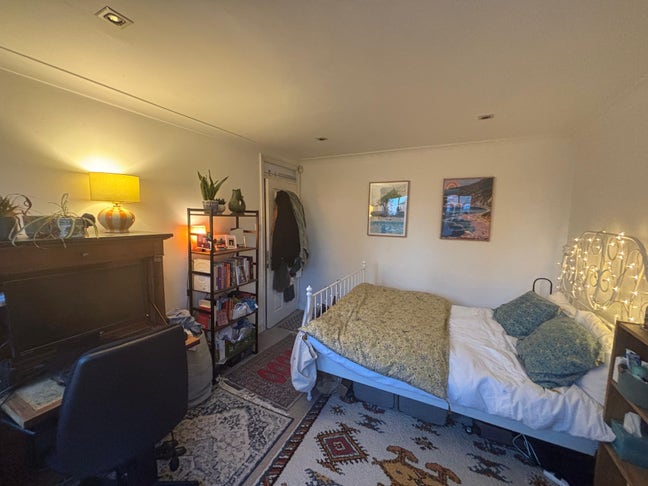 Double room in spacious & homely house in Archway Main Photo