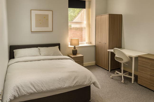 Ensuite Room Close to Royal Liverpool Hospital Main Photo