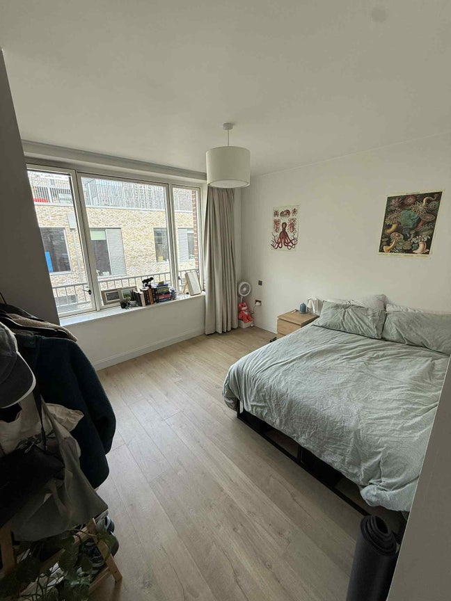 Large double bed in the home-ist apt 🫶🏻🫶🏻 Main Photo