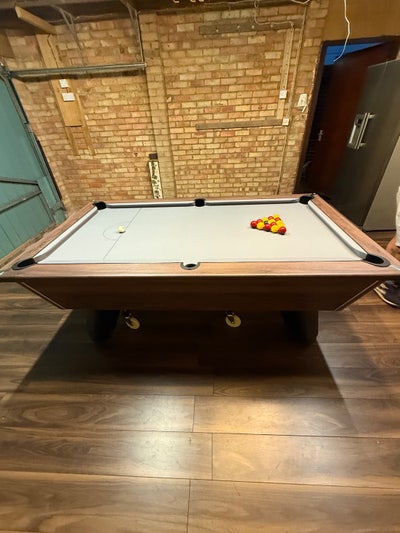 Single room in professional household Main Photo