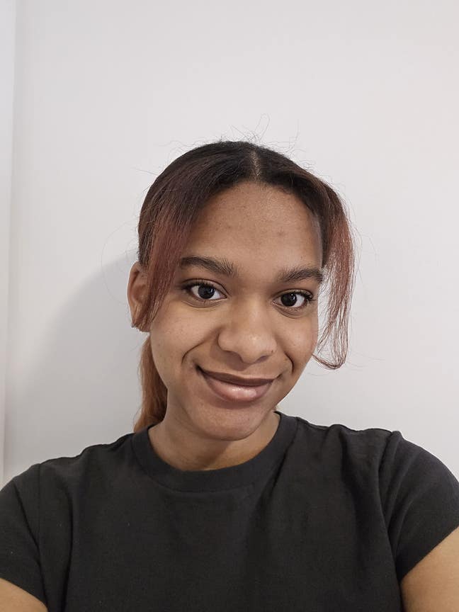 Looking for a room or 2-3 month sublet January Main Photo