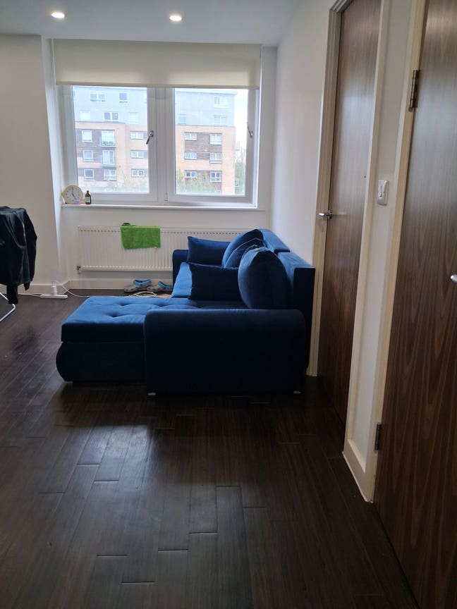 Room available  Main Photo