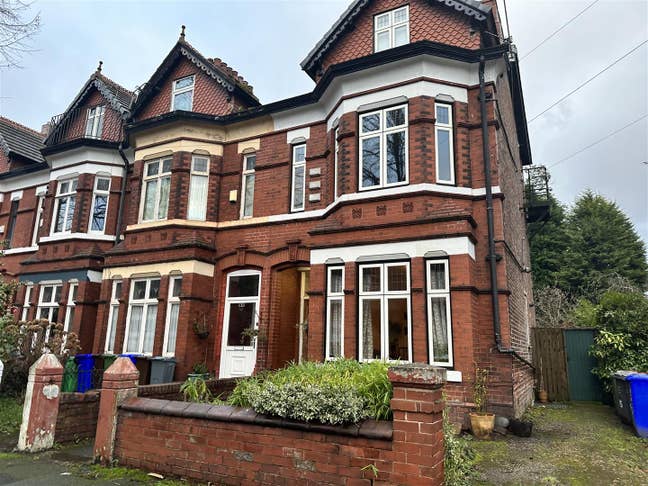 Small bedroom available in Whalley Range - MCR Main Photo