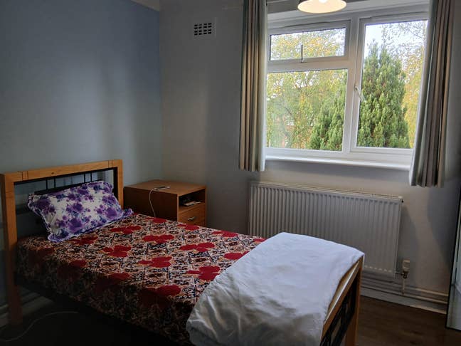 One room available in 3 bed Flat near Eaton Park Main Photo
