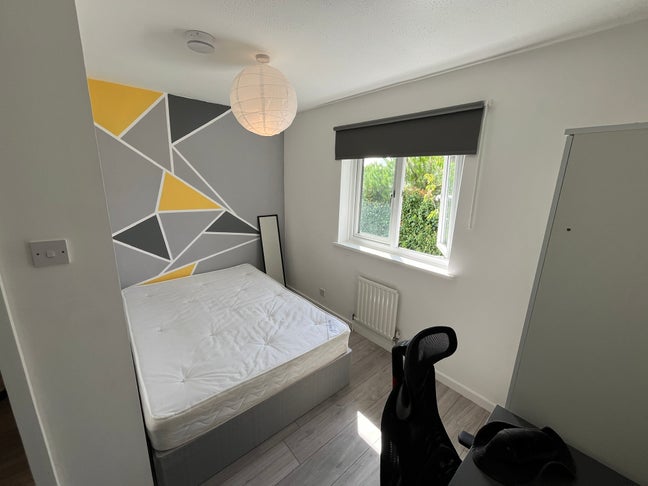 5 Bedrooms Terraced House - 3 minutes walk to Oval Main Photo