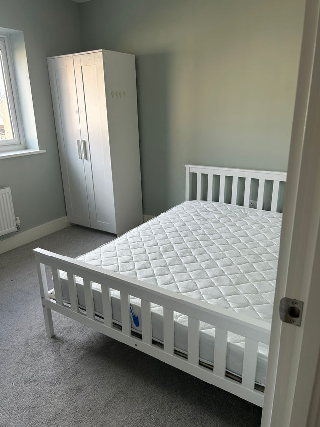 Room to let: Durlsey Main Photo