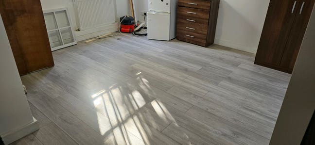 Fully Renovated Ground Floor Flat on Main Road. Main Photo