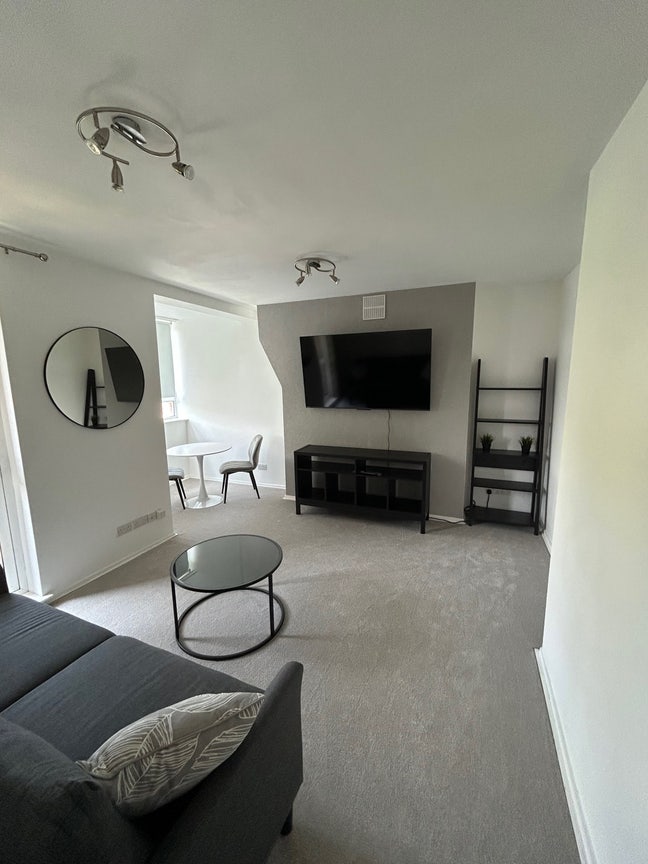 Cosy Double Bedroom in E8 area Main Photo