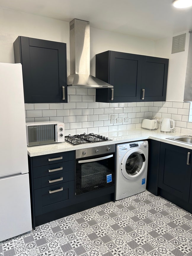 Newly Refurbished Double Bedroom in East London 🌆 Main Photo