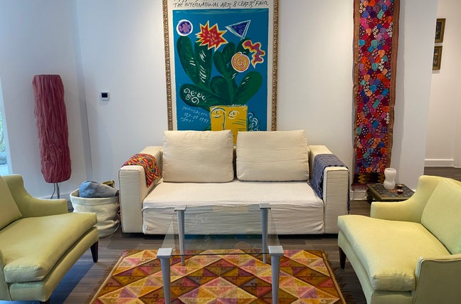 Large 1 BR in Queen’s Park - Short term let Main Photo
