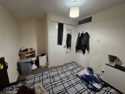 Room available  Main Photo