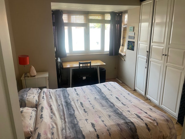 Double room to rent in Stockwell from February  Main Photo