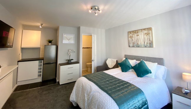 High spec spacious studio style rooms Main Photo