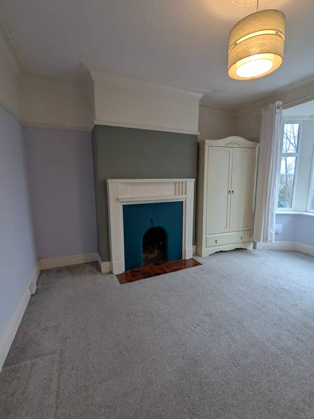Room Available for Rent NE28  Main Photo