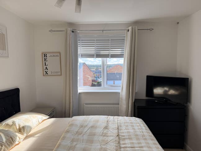 2 double rooms to rent Main Photo