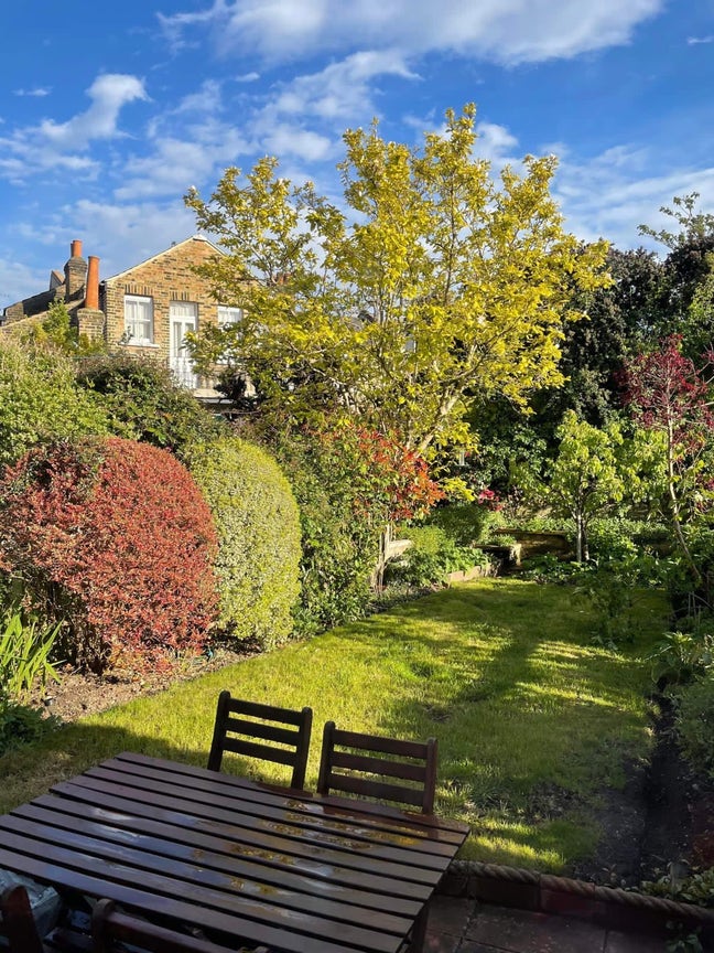 Lovely double bedroom in Greenwich from Nov!! Main Photo