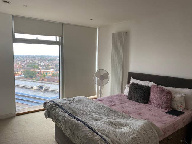 Insuite room in Ilford  Main Photo