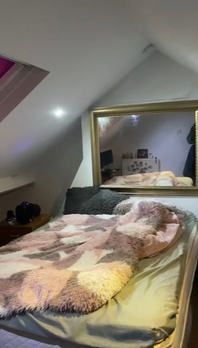 Double Room available for Female Tenants Main Photo
