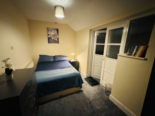 En-suite Room Main Photo