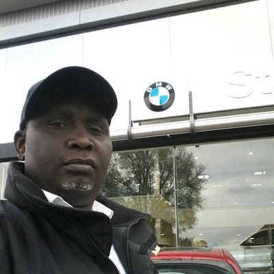 Professional Male seeks a double room Main Photo