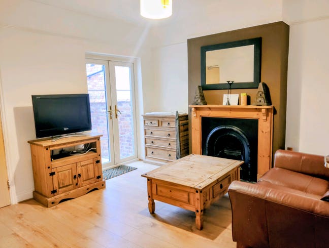 Spacious double furnished room in Abington NN1 Main Photo