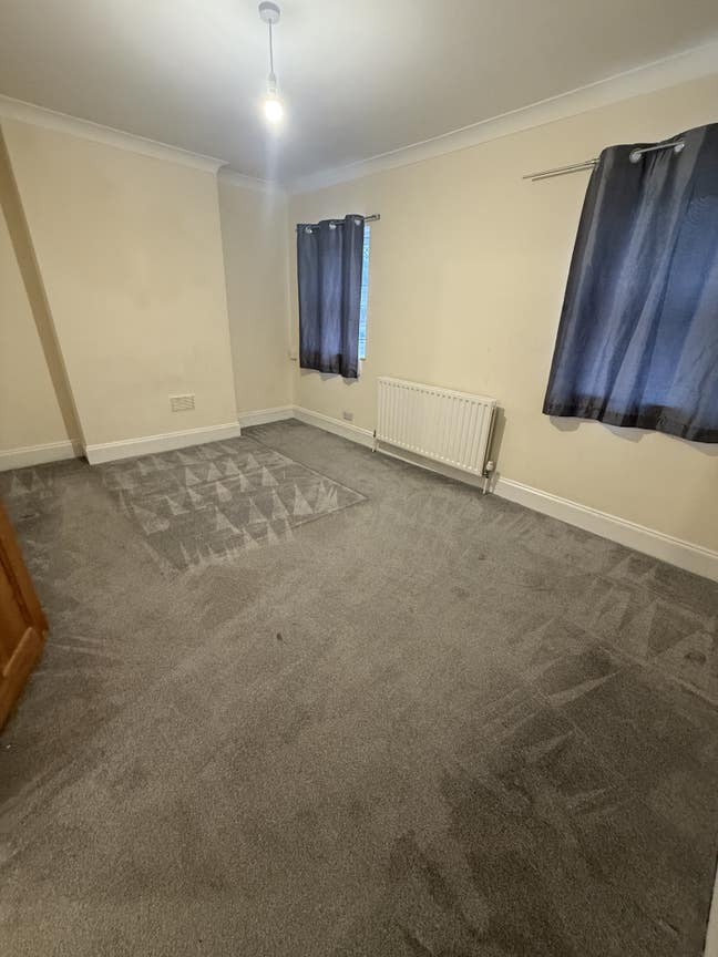 Modern 5-Bedroom Gem in CRO superb location Main Photo