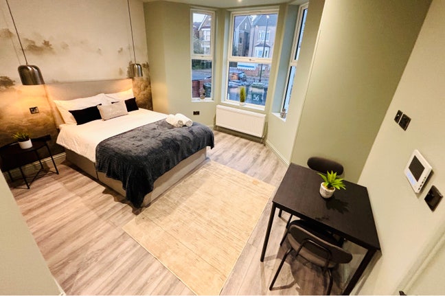 🛏️ Studio Flat to Let in- Streatham  Main Photo