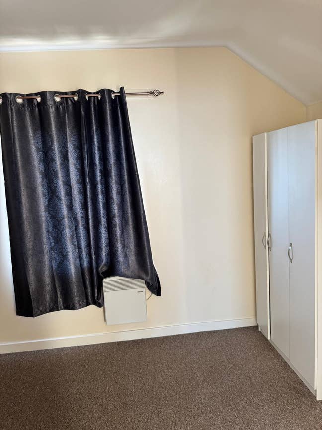 Furnished double room available at Barking Main Photo