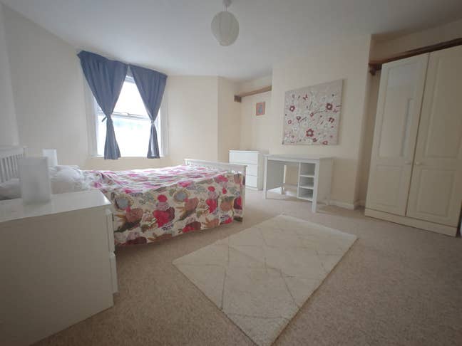 Eastbourne Houseshare Main Photo