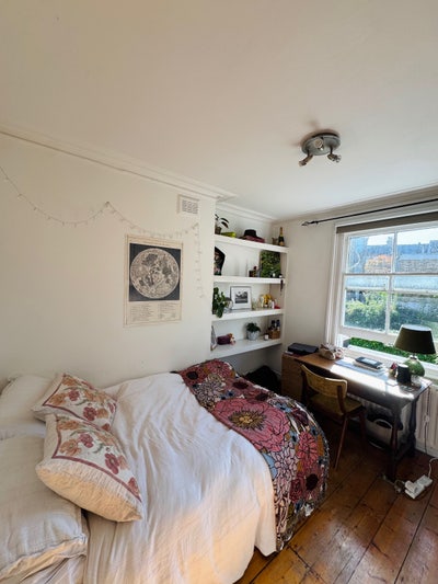 Double room takeover SW9 Main Photo