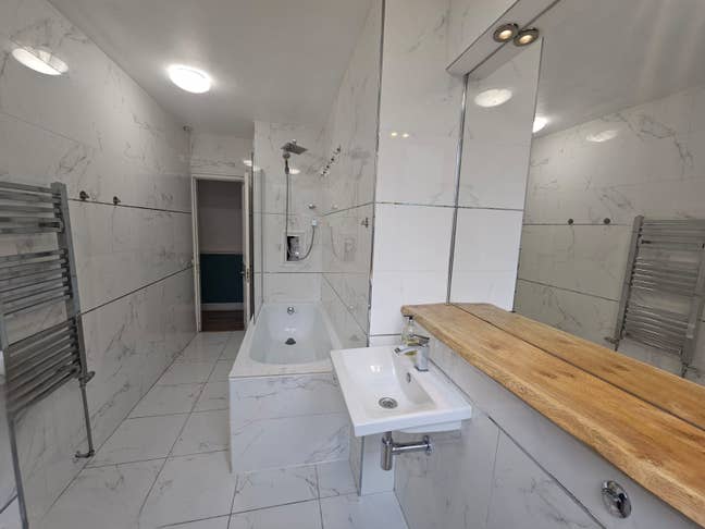 Modern 4beds by Old street/Barbican/Angel Station Main Photo