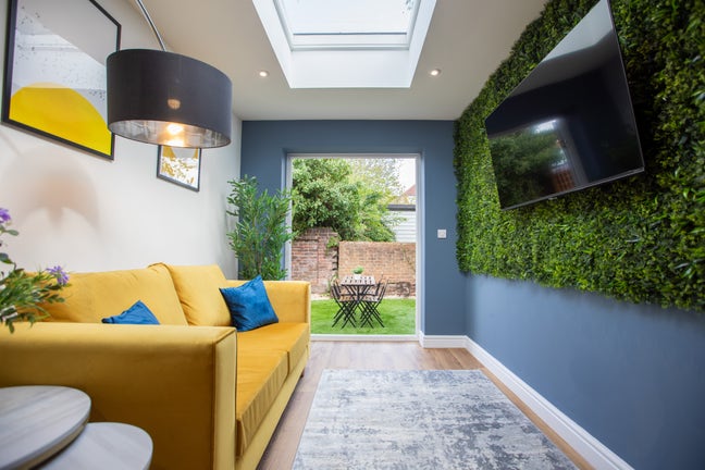 Brand New Luxury En-Suite Rooms Close To Seafront  Main Photo