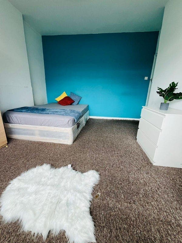 3 Rooms in Streatham Common | Act Fast 🚀 Main Photo