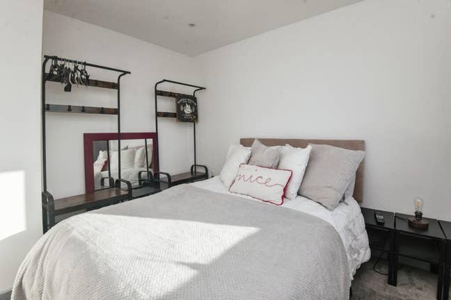 Double room in Maiden newton Main Photo