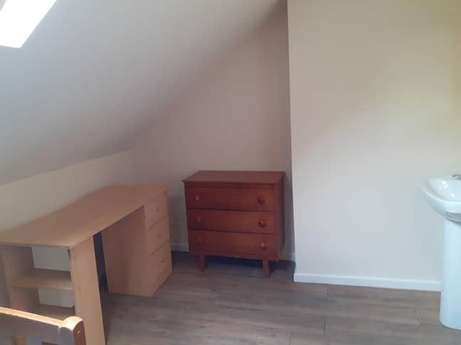 1 bedroom available in 5 bed HMO Main Photo