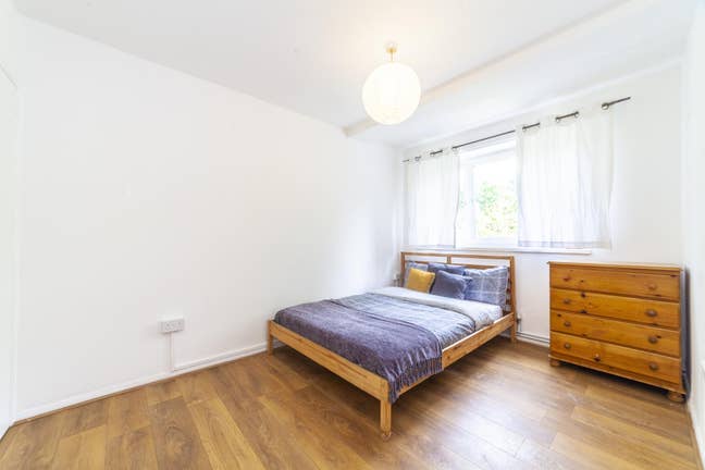 Spacious Double In Quiet Location.  Main Photo