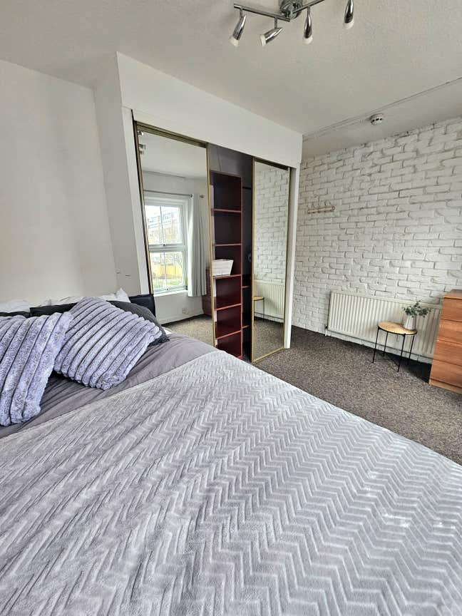💎 Big Double – Shoreditch - bills included Main Photo