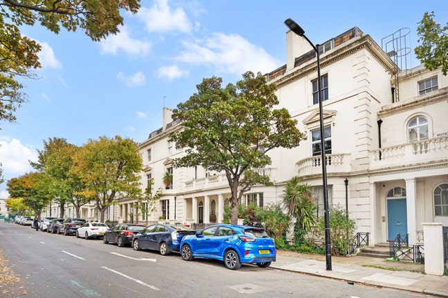 🏡 Large 4-Bed Flat – Available to Rent Now 🏡 🏡 Main Photo