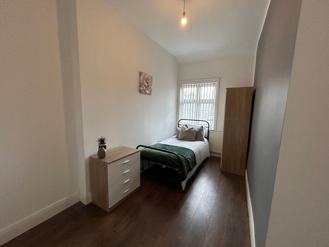 Brand New Rooms Available Main Photo