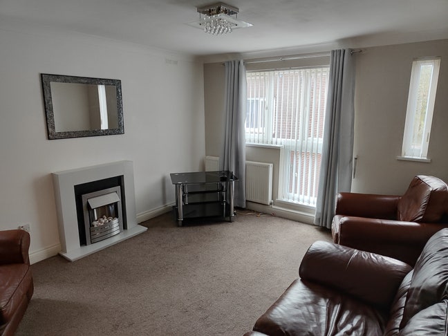 Double bedroom first floor flat, central Gateshead Main Photo