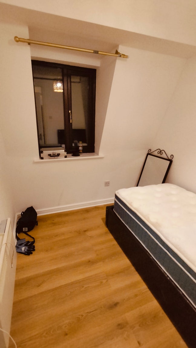 One single room. Main Photo