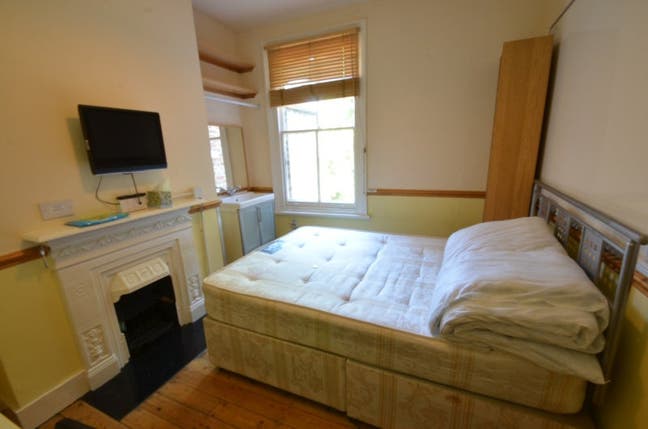 5 Bedrooms HMO in Harringay N4 Main Photo
