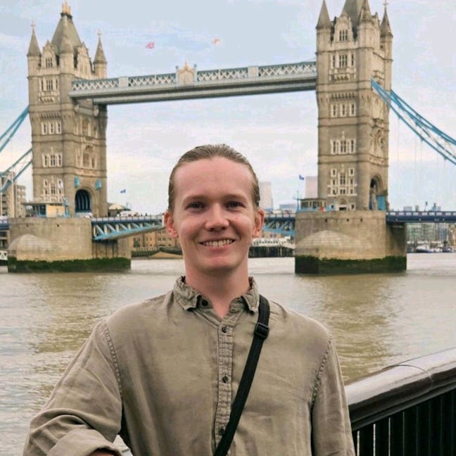 Architect, 27, looking for a double room Main Photo