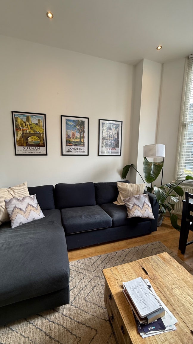 Bright Double Room Available Swiss Cottage Main Photo