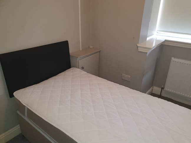 Furnished Double Room – ALL Bills Included Main Photo