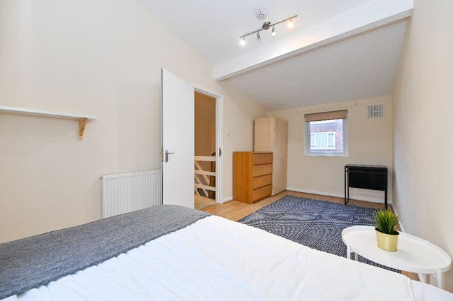 2 Double Rooms Near Finsbury Park- Dlr 2 Mins Away Main Photo
